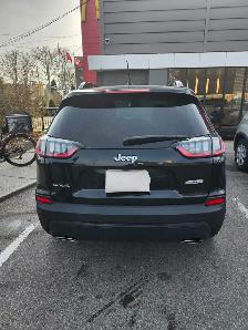 2022 Jeep Cherokee North (ONE OWNER, LADY DRIVEN) - Photo 2