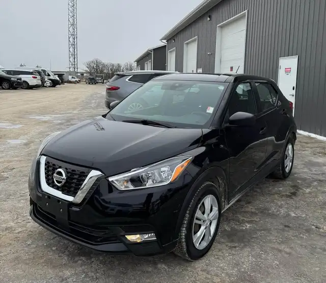 2020 Nissan Kicks S - Photo 3