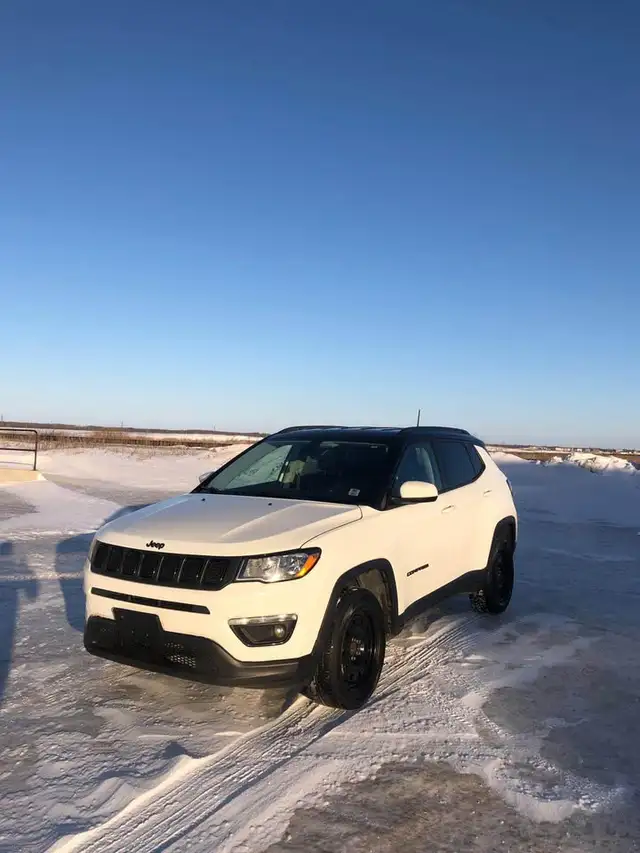 2021 Jeep Compass Altitude - Photo 2