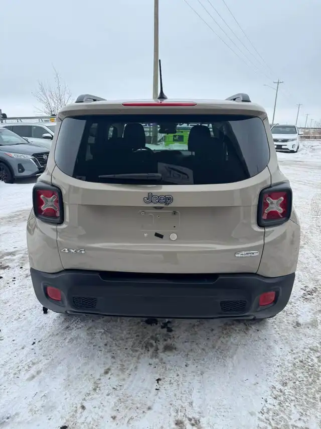 2015 Jeep Renegade North - Photo 7