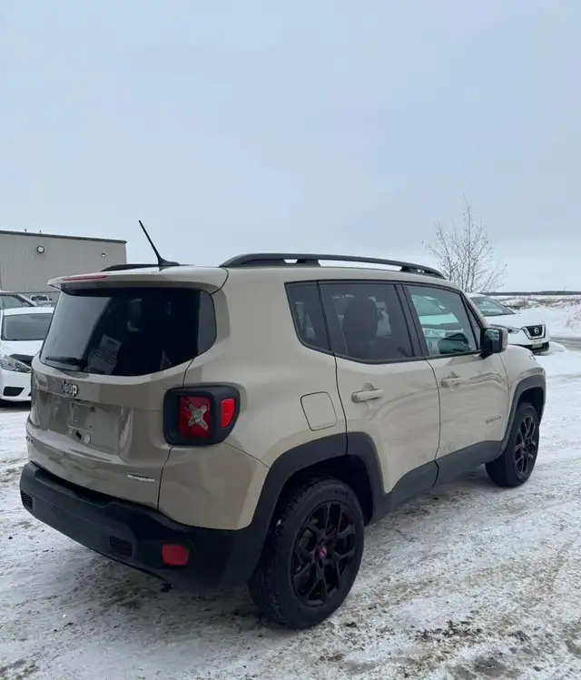 2015 Jeep Renegade North - Photo 8