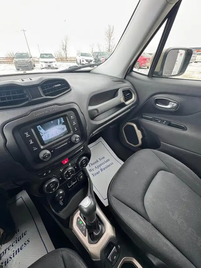 2015 Jeep Renegade North - Photo 13