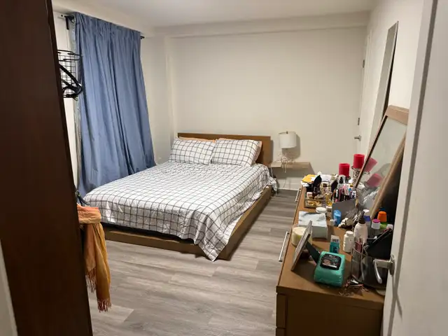 apparemment Grand 4 ½ - Photo 5