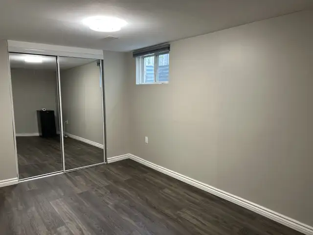 Large Basement Bedroom All Inclusive