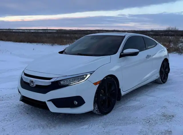 2016 Honda Civic Coupe - Photo 2