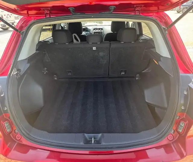 2018 Mitsubishi RVR SE - Photo 10