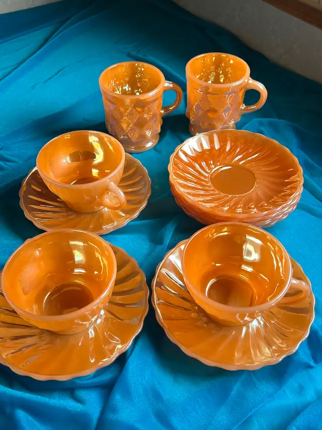 Vintage Anchor Hocking Fire King Peach Dinner Ware - Photo 2