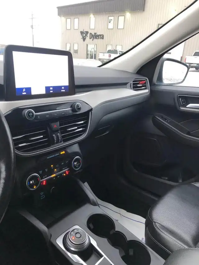 2021 Ford Escape SEL - Photo 12