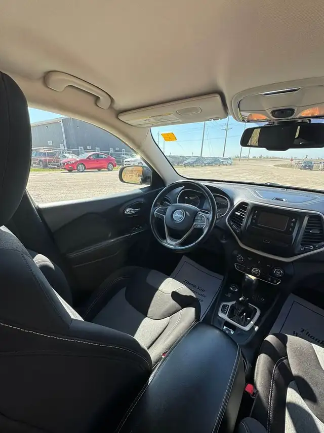 2014 Jeep Cherokee - Photo 14