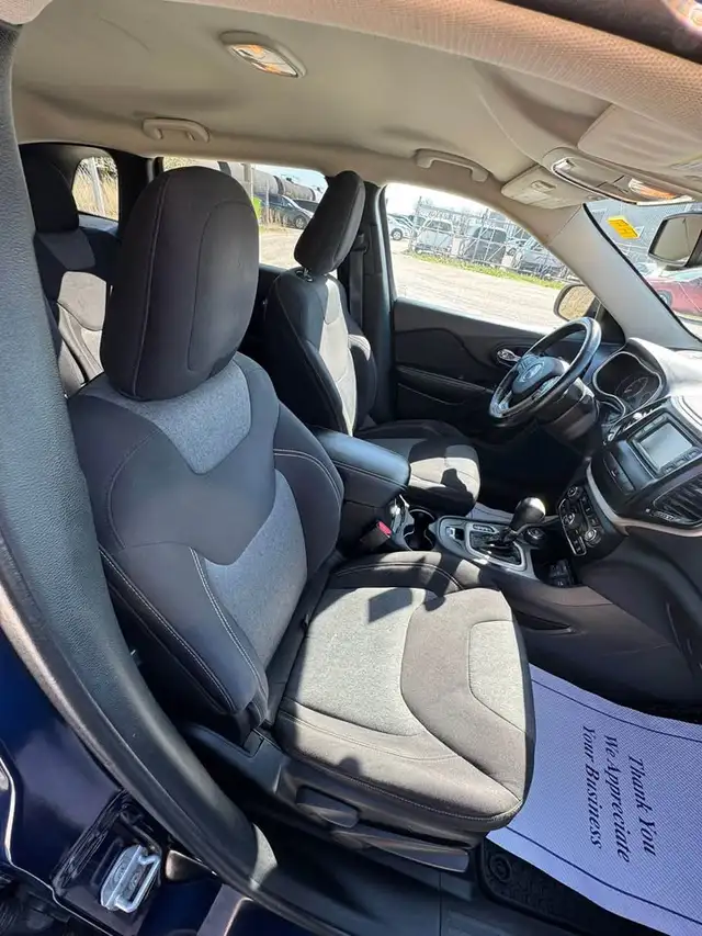 2014 Jeep Cherokee - Photo 16