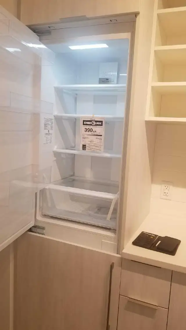 Luxury 1 Bed Condo | KSquare | $1950  | June 1 Move-In - Photo 3