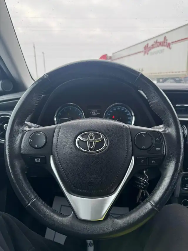 2017 Toyota Corolla LE - Photo 13