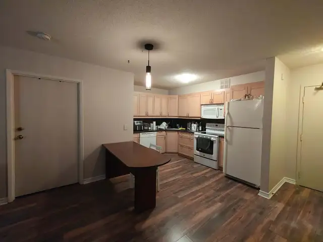 (FOR RENT) 2 bed/2 bath at 1 Jacksway Cres - Photo 2