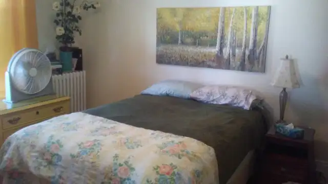 Room 4 Rent (West) to Shut Down Workers Only ($280 a Week)