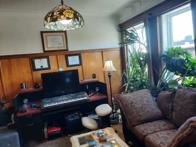 Furnished Room Fees included HSWIFI clean person Short Term only - Photo 10