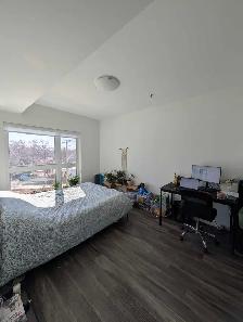 Bright & Spacious 1-Bedroom   Large Den – Sublet Available ($1, - Photo 4