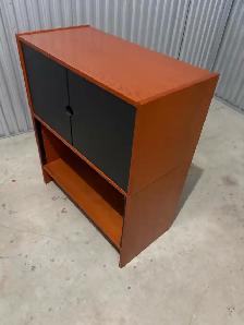 Free delivery used storage cabinet - Photo 4