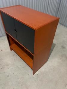 Free delivery used storage cabinet - Photo 5