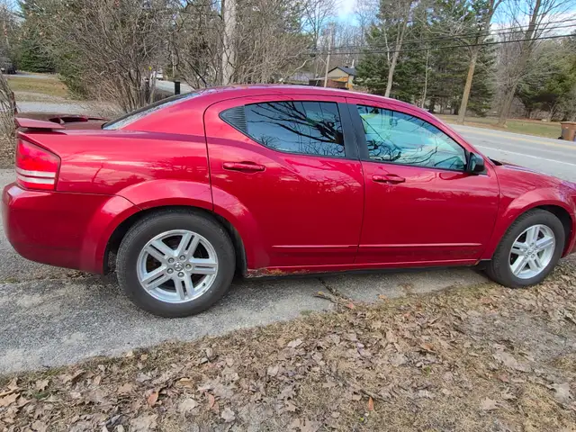 Ford Avengers - Photo 3