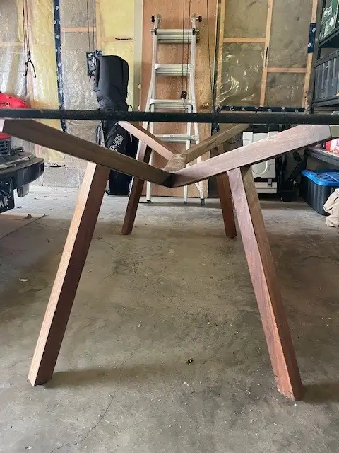 Mid Century Modern table with glass top at a great price! - Photo 3