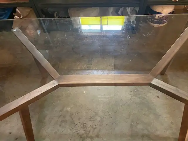 Mid Century Modern table with glass top at a great price! - Photo 5