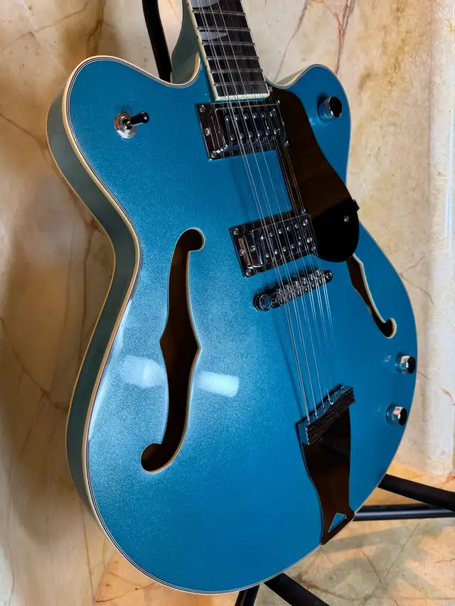 Eastwood Classic 12 String Semi-Hollow Body - Excellent - OHSC - Photo 3