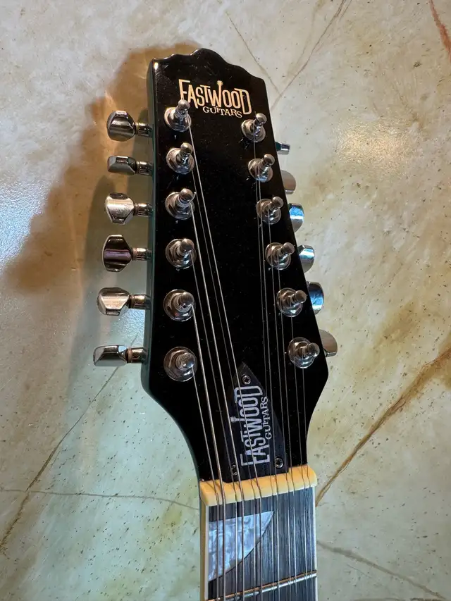 Eastwood Classic 12 String Semi-Hollow Body - Excellent - OHSC - Photo 7