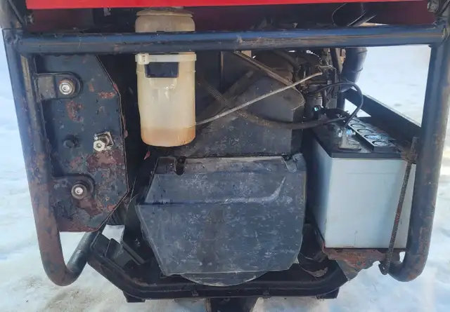 Honda ES6500 Generator - Photo 5