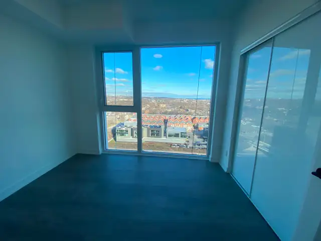 Dundas and River 2 Bed 2 Bath Condo For Rent at Downtown TRT - Photo 8
