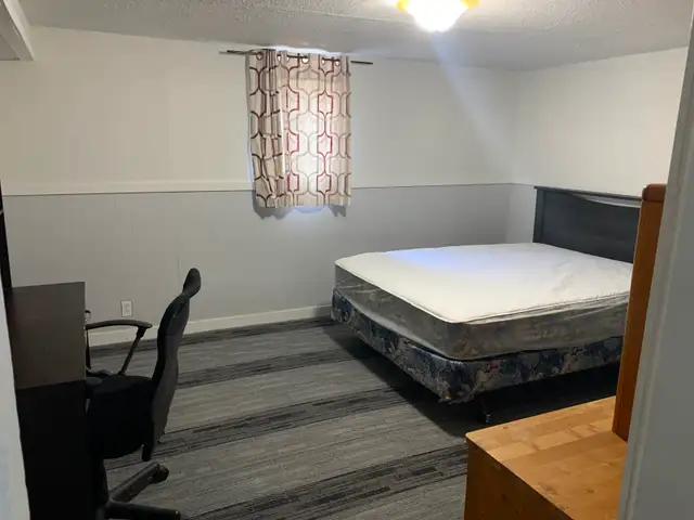 Room For Rent - Photo 5