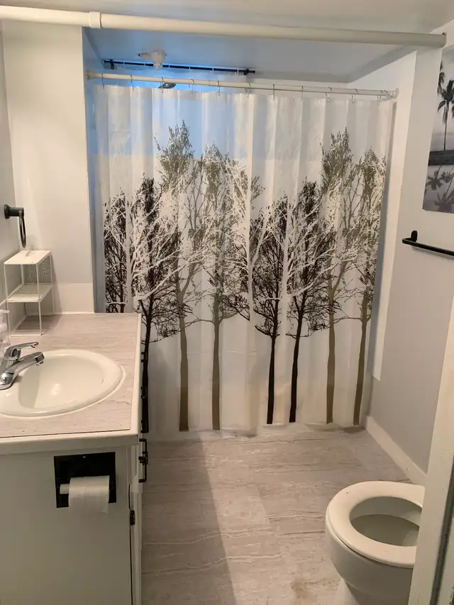 Room For Rent - Photo 10