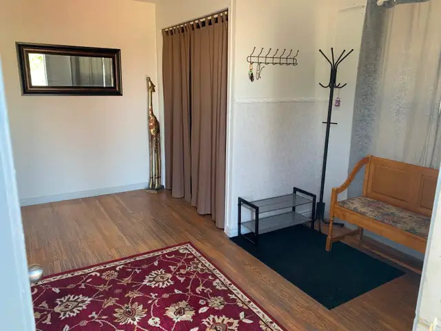 Room For Rent - Photo 14