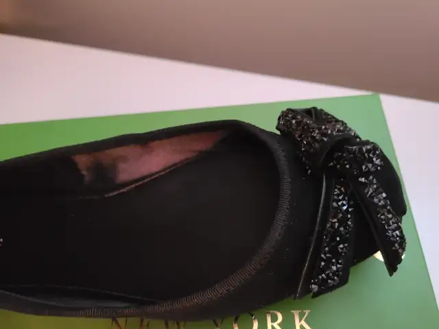 Brand New Kate Spade women flat shoes Size 9M - Photo 2