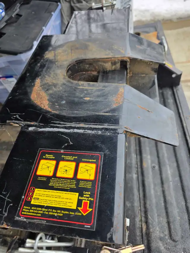 5TH WHEEL SL SERIES 16K ( Sl Hijacker Demco ) $250 no brack - Photo 2