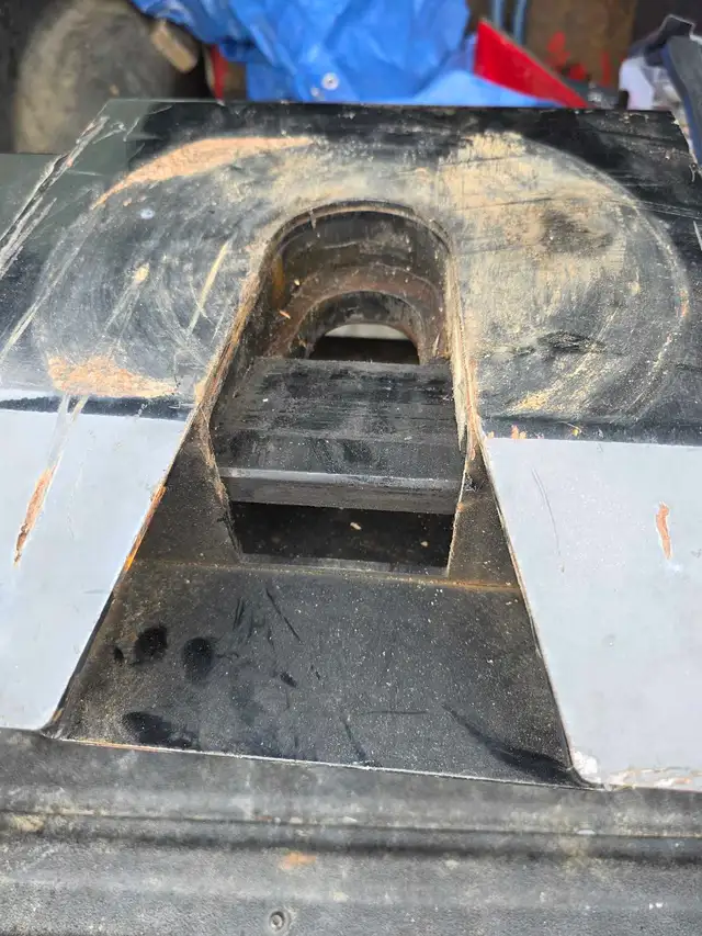 5TH WHEEL SL SERIES 16K ( Sl Hijacker Demco ) $250 no brack - Photo 7