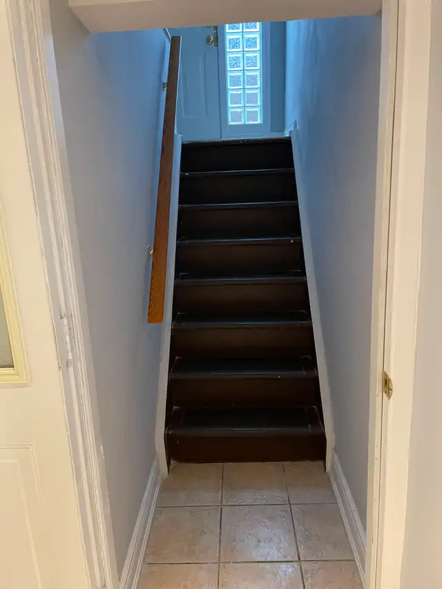 Extra large private room for rent in Scarborough - Photo 9