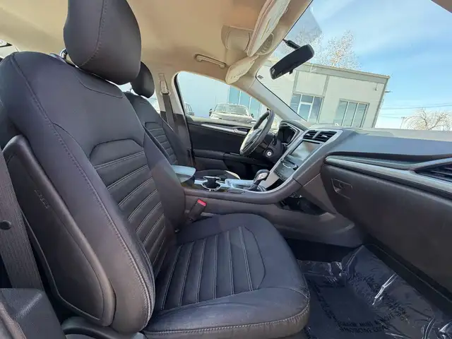 2014 Ford Fusion SE FWD/NAVIGATION/B.CAM/CRUISE CONTROL - Photo 9