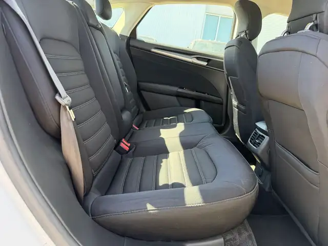 2014 Ford Fusion SE FWD/NAVIGATION/B.CAM/CRUISE CONTROL - Photo 10