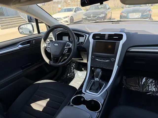 2014 Ford Fusion SE FWD/NAVIGATION/B.CAM/CRUISE CONTROL - Photo 12