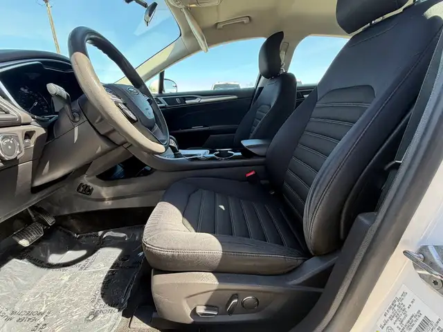 2014 Ford Fusion SE FWD/NAVIGATION/B.CAM/CRUISE CONTROL - Photo 13