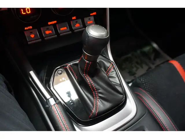 2022 Subaru BRZ SPORT-TECH PKG - AUTO - SIÈGES - CARPLAY 40 747 - Photo 26