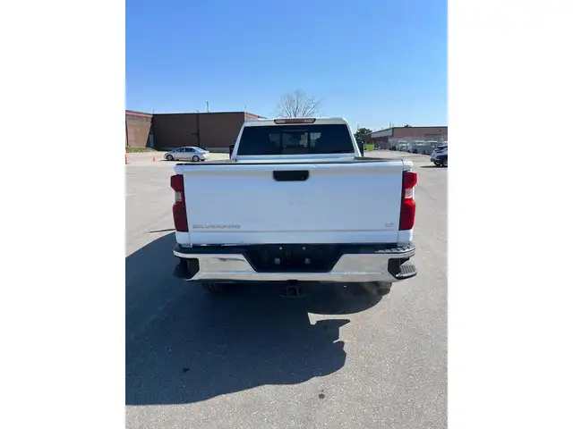 2024 Chevrolet SILVERADO 3500HD LT Crew Cab 4WD - Photo 6