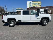 2024 Chevrolet SILVERADO 3500HD LT Crew Cab 4WD - Photo 8