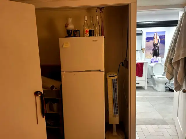 Beau et grand 2 ½ sur le Plateau disponible le 15 juin!! - Photo 7