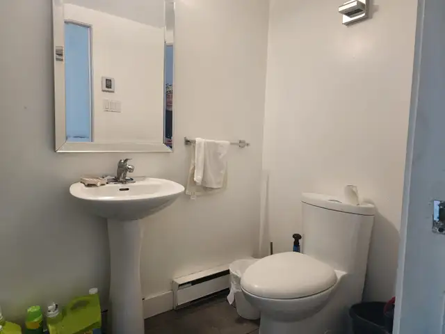 Room for Rent – Gatineau (J9J2c7) | $600 All-Inclusive - Photo 3