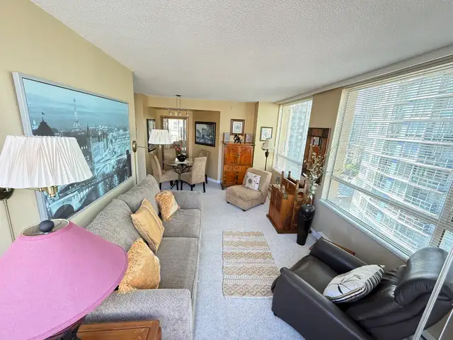2 bedrooms furnished condo -Downtown - Photo 2