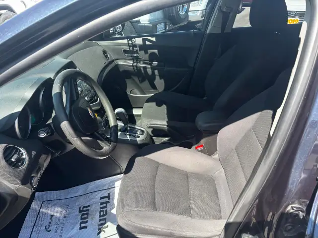 2016 Chevrolet Cruze LT, Back-Up-Camera, Keyless, Bluetooth - Photo 9