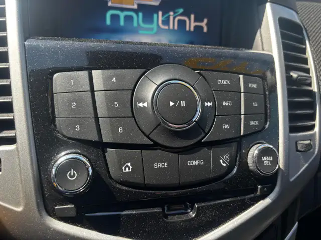 2016 Chevrolet Cruze LT, Back-Up-Camera, Keyless, Bluetooth - Photo 13