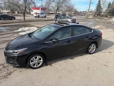 2016 Chevrolet Cruz LT 4 cylinder Turbo, Private Sale - Photo 2