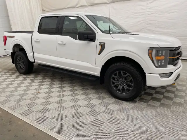 2022 Ford F-150 - Photo 3